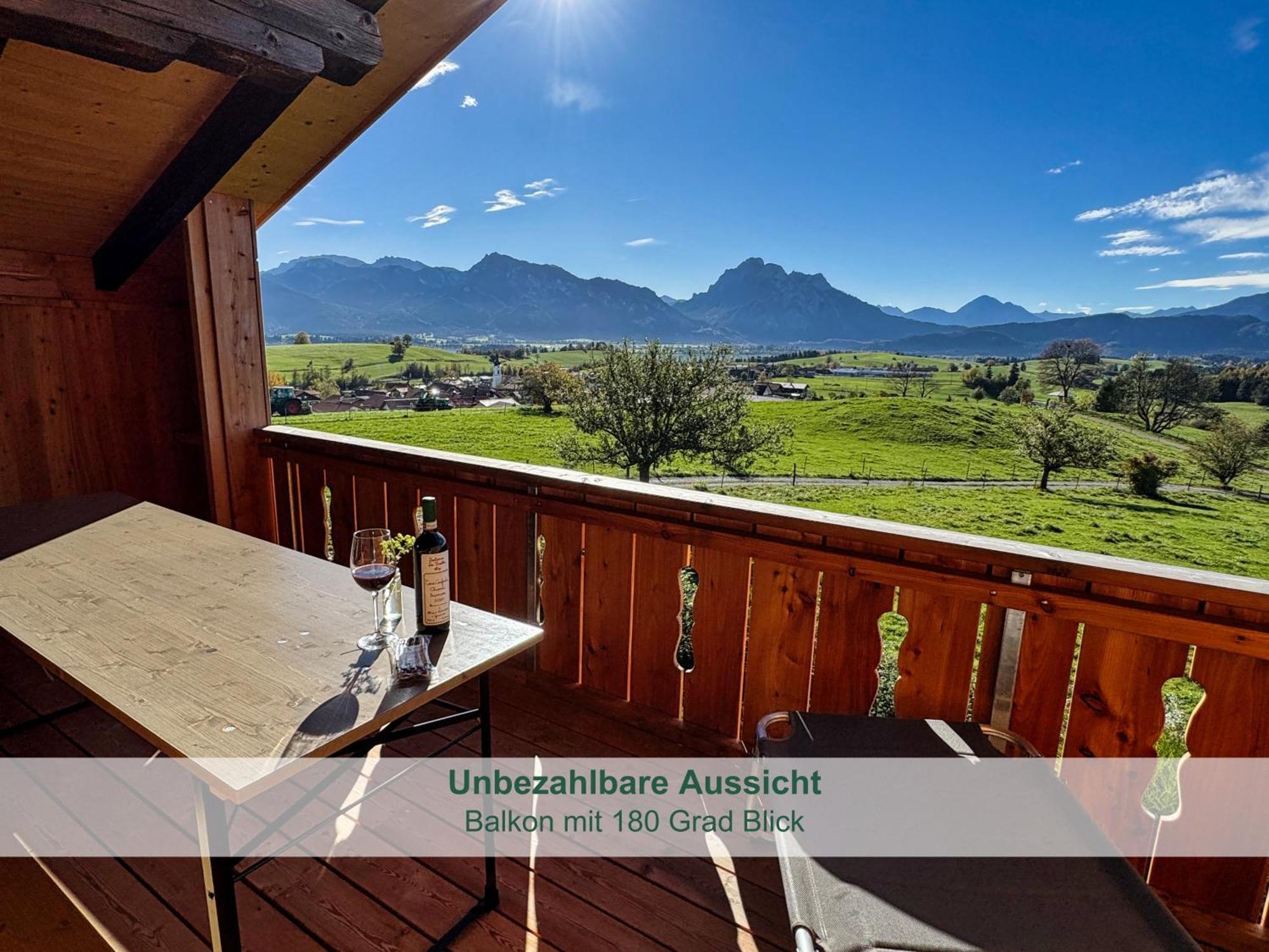 Chalet - Ferienwohnungen - Biohof Stoeger - Panoramasuedbalkon - Grandiose Aussicht Auf See, Berge Und Schloss Neuschwanstein Rieden Bagian luar foto